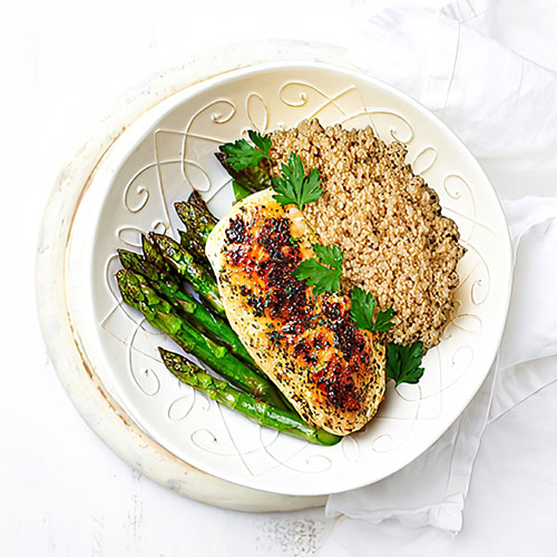 pollo-a-la-plancha-con-quinua-y-esparragos